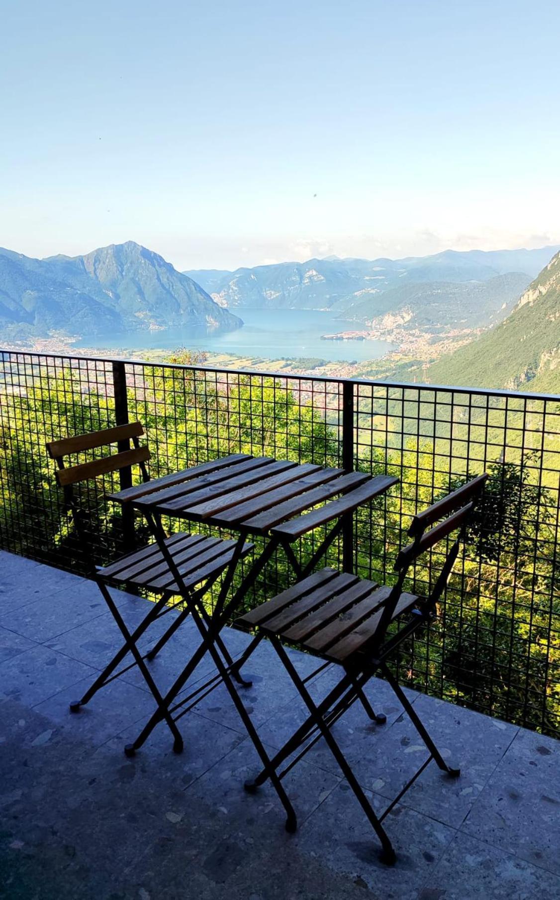 La Casa Di Cesare Hotel Rogno Стая снимка