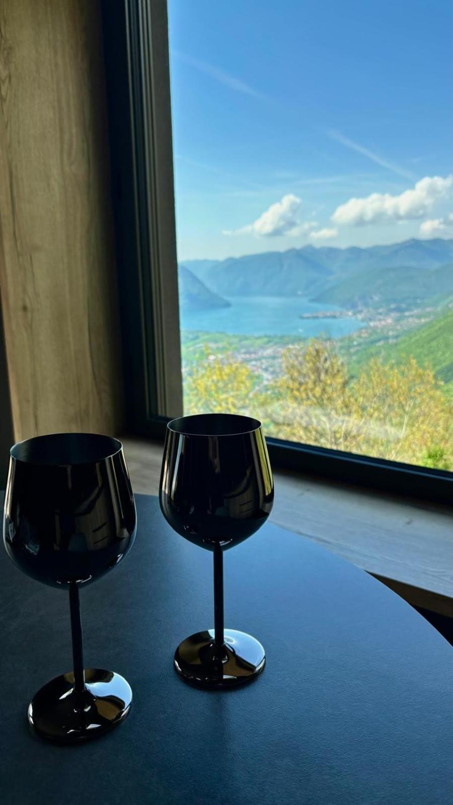 La Casa Di Cesare Hotel Rogno Стая снимка